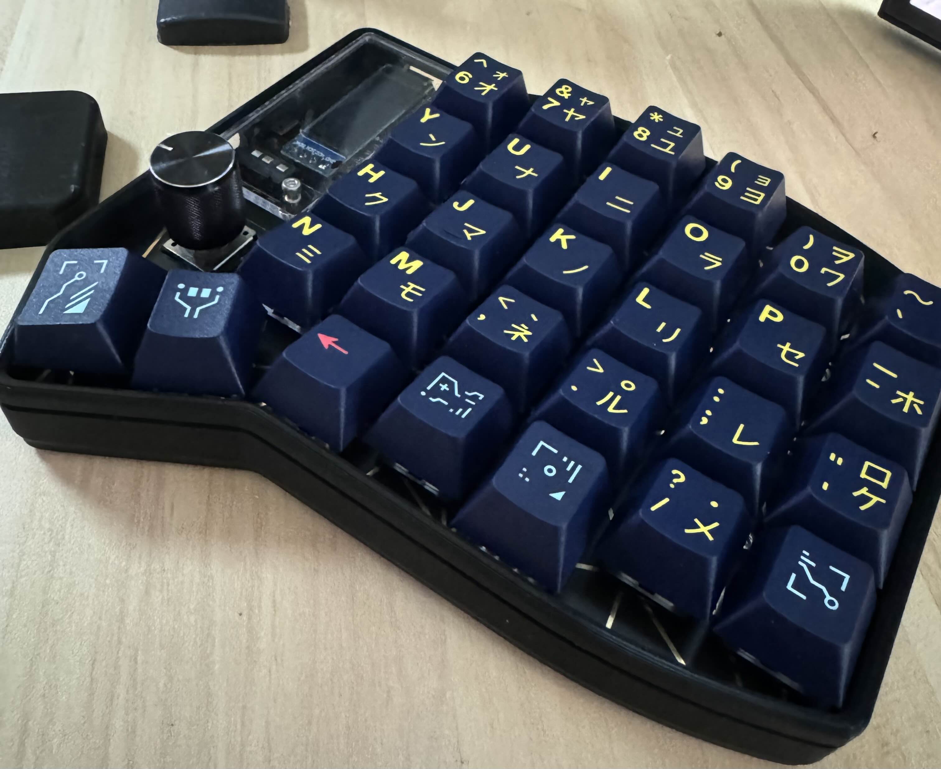 keeb-case-real.png